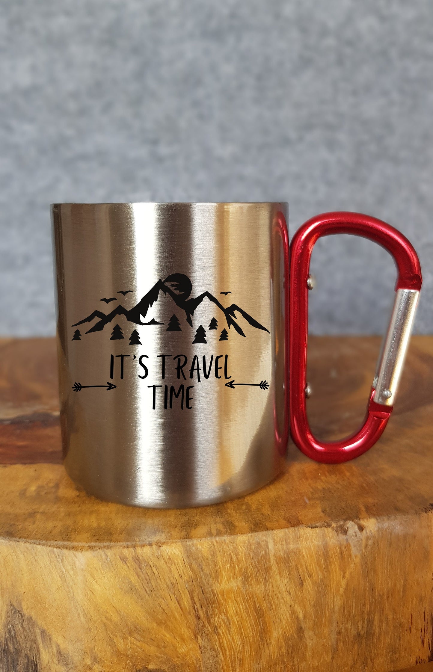 Personalisierbare Edelstahltasse - Its travel time - Geschenk - reisen - Wald - Outdoor - Camping - Mug - Mountain - Berge - wandern-hiking