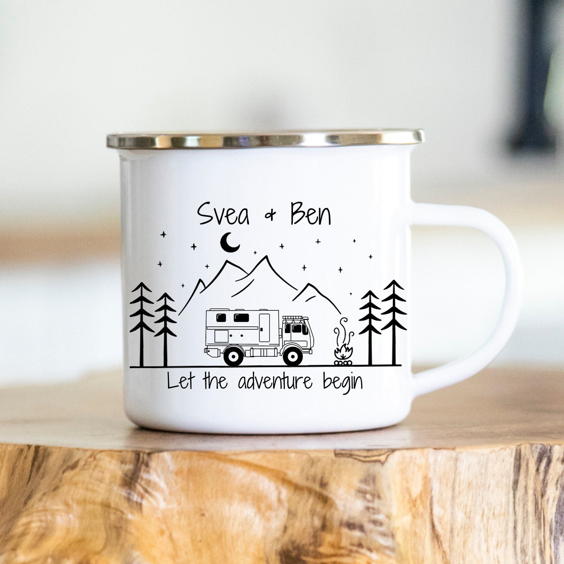 Personalisierbare Tasse - Emaille - Edelstahl - Bergsilhouette - Outdoor - Wandern - Geschenk - Karabiner